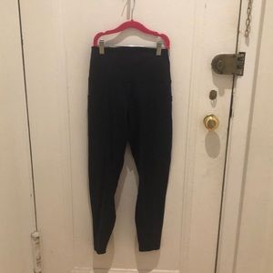 90 Degree By Reflex women’s leggings in navy. Size medium